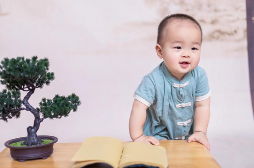 兴安盟怀孕肚子坠坠的感觉